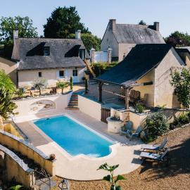 L'Antre quatre- 4p- Piscine partagée- Site troglodytique
