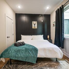 1Bed1Bath KingBedCentral,WD,WIFI, Hotel in Philadelphia