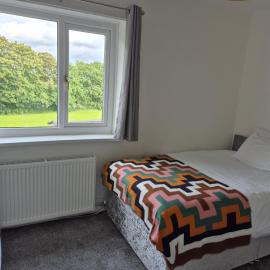 city centre 2 double beds house with free parking
