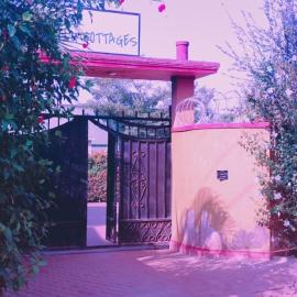 SolBlu Cottages, hotel u gradu 'Kira'