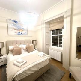 'Maisie' in ApartNest Auchterarder