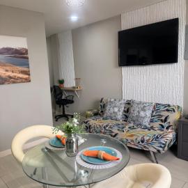 A Hidden Gem 2BR apartment, Hotel in Couva