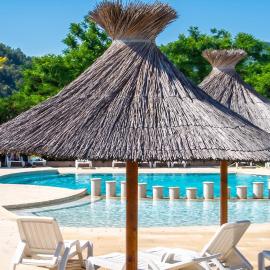 Bungalow Charmant à Sampzon 32 m² avec Vue Montagne, hotel Sampzon városában