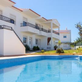 Charming Apartment in Albufeira - 60 m² with pool & view