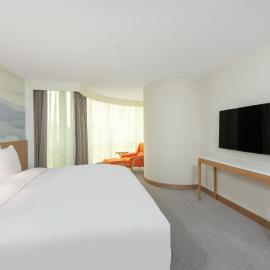 Crowne Plaza Zhuhai City Center by IHG, hotel em Zhuhai