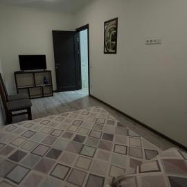 Cozy apartments in the city center, hotelli kohteessa Ternopil