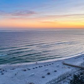 Oceanfront Condo with Shared Pool Ocean View WiFi Central AC and Private WD
