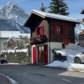Tiny Chalet in Champéry Walk to Ski Lift & Train, hotel em Champéry