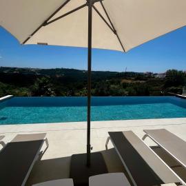 Villa da Fonte - Suite 1 - Monte Bom - Ericeira, hotel a Santo Isidoro