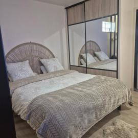 Le Nid Du Voyageur, hotel di Yvetot