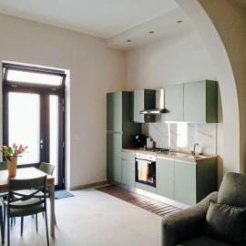 Casa Ninetta - Trilocale indipendente - Lavello, hotel v destinácii Lavello
