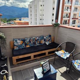 Duplex apartment with terrace in Socorro, hotel a Socorro
