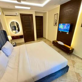 Bella Boutique Hotel Near Centaurus Mall - LMY Hospitality Islamabad