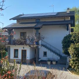 Casa Arnold Apartment with Garden near Lake Maggiore，Leggiuno的飯店