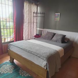 Surá House Corcovado SuriNico Room With AC โรงแรมในปัวร์โตคิมาเนซ
