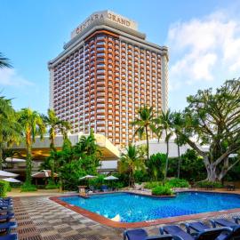Centara Grand at Central Plaza Ladprao Bangkok โรงแรมในกรุงเทพมหานคร
