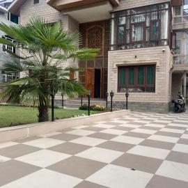 p&q's guest house