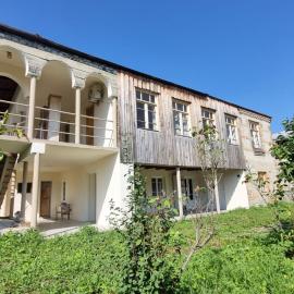 kakhtubani, hotel u gradu 'Chandari'