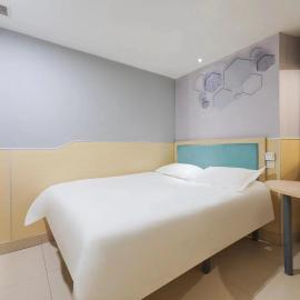 99优选酒店北京岳各庄桥302医院店, hotel u Pekingu