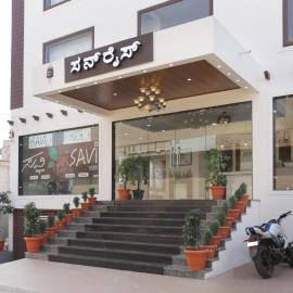 Hotel Sunrise Luxury Stays, hotel in Chikmagalūr