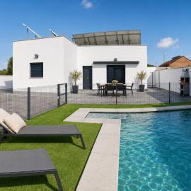 Chiclana Factoryrooms