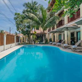Westkey Patong Hotel