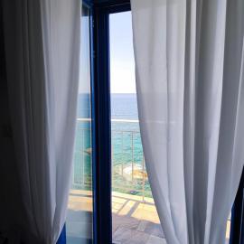 Kampana, hotel em Karkinágrion