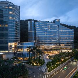 Grand Bay Hotel Zhuhai, hotell i Zhuhai