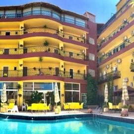 Mariam Hotel、マダバのホテル