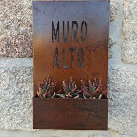 Casa do Muro Alto