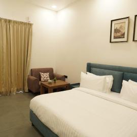 Theblissresort, hotel u gradu Bijnor