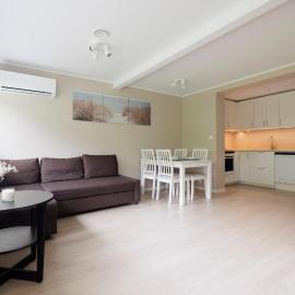 Bright Loddefjord apartment with Lyderhorn views