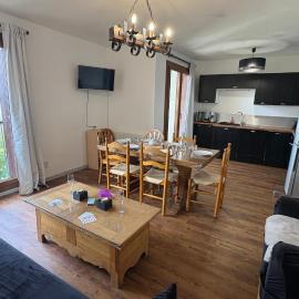 Confortable appartement familial, vue, baignoire