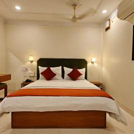Hotel Saluja, hotel i Siliguri