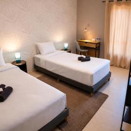 Appartement Les Oiseaux، فندق في تيونفيل