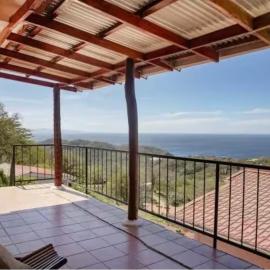 Surfhouse Playa Maderas, hotel in San Juan del Sur