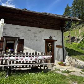 Chalet di Mont, hotell i Valfurva