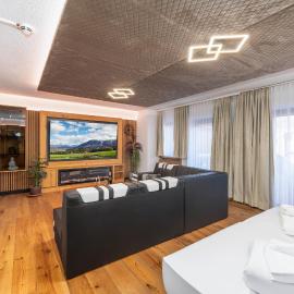 Luxus Suite mit Whirlpool im Hotel Rupertihof, hotel em Ainring
