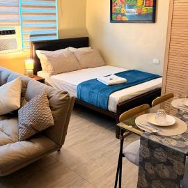golden peak CONDO