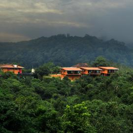 Indo Asia Heritage Coorg, formerly Heritage Resort Coorg, hôtel à Madikeri