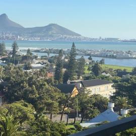 Top Floor 2 Bed 2 Bath Ocean & Mountain Views