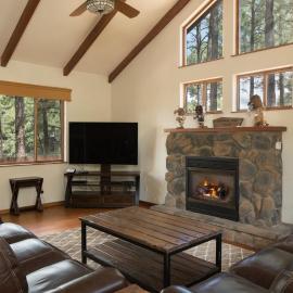 Burning Tree Lodge - Forest Views Fire Pit AC Pet and Family Friendly