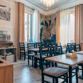 Lilium Hotel