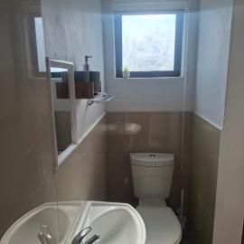 West Home, hotel sa Gqeberha