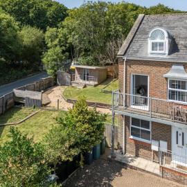The Quarterdeck with river views