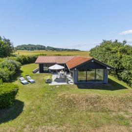 Holiday Home Karlotta - 500m from the sea by Interhome