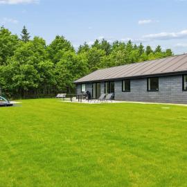 Holiday Home Biergh - 30km from the sea by Interhome, hotelli kohteessa Toftlund