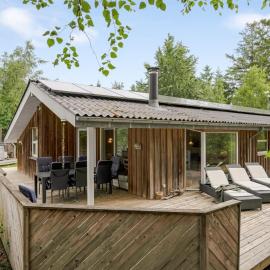 Holiday Home Uma - from the sea by Interhome