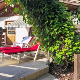Holiday Home Haus am Waldrand by Interhome