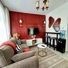 Ngong Road Studio, Racecourse Gardens with Free parking, Netflix &Pool, Pearl1 Luxury bnbs